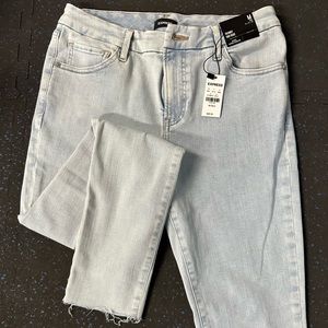 Express size medium mid rise skinny jeans